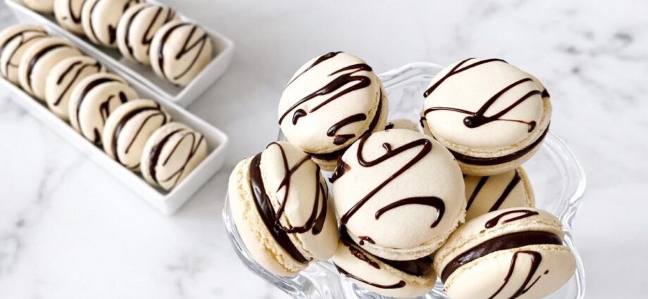 French Macarons by Chez François