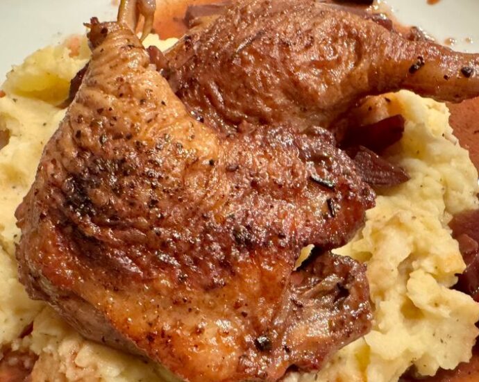 Red-Wine Braised Duck Legs www.chezfrancois.net