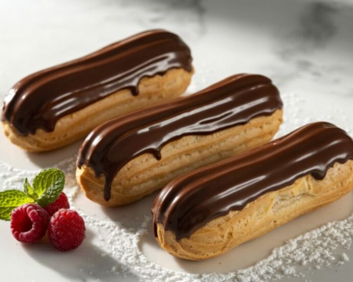 Eclair au Chocolat www.chezfrancois.net