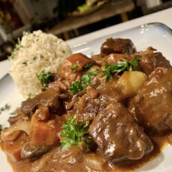 Beef Bourguignon Beef Bourguignon www.chezfrancois.net