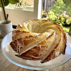 Lemon Mascarpone Cake Lemon Mascarpone Cake www.chezfrancois.net