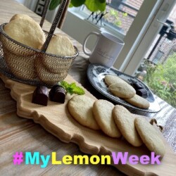 Lemon Butter Cookies Lemon Butter Cookies www.chezfrancois.net