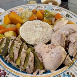 Poule-au-Pot (Chicken in a Pot!) Poule-au-Pot www.chezfrancois.net