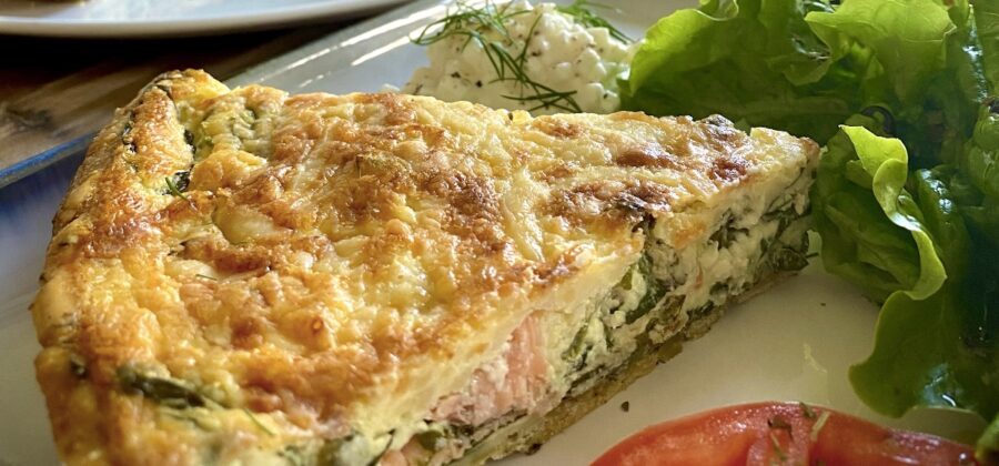 CHEZ FRANCOIS COOKING: SMOKED SALMON & WATERCRESS QUICHE