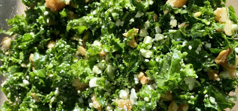 CHEZ FRANCOIS COOKING: KALE BONHEUR!